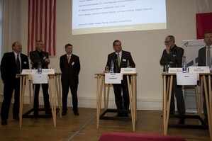Podiumsdiskussion